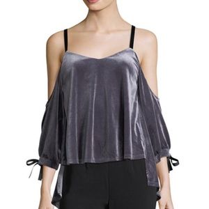 Romeo and Juliet Couture-Medium-Cold Shoulder Top